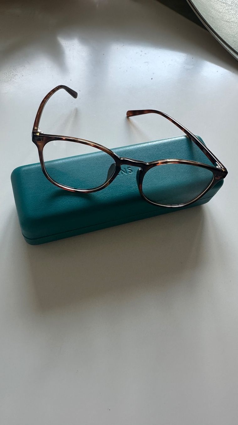 Brillen & Gläser: Stylische JINS Brille ohne Sehstärke – Neu und originalverpackt aus Chur von sivik 5