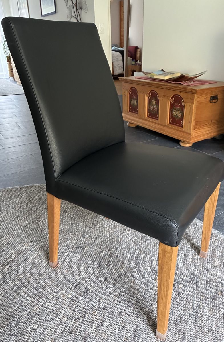 Chaises: 4 Stück Esszimmerstühle – D'occasion à Wasen im Emmental par dor_k2qt 1