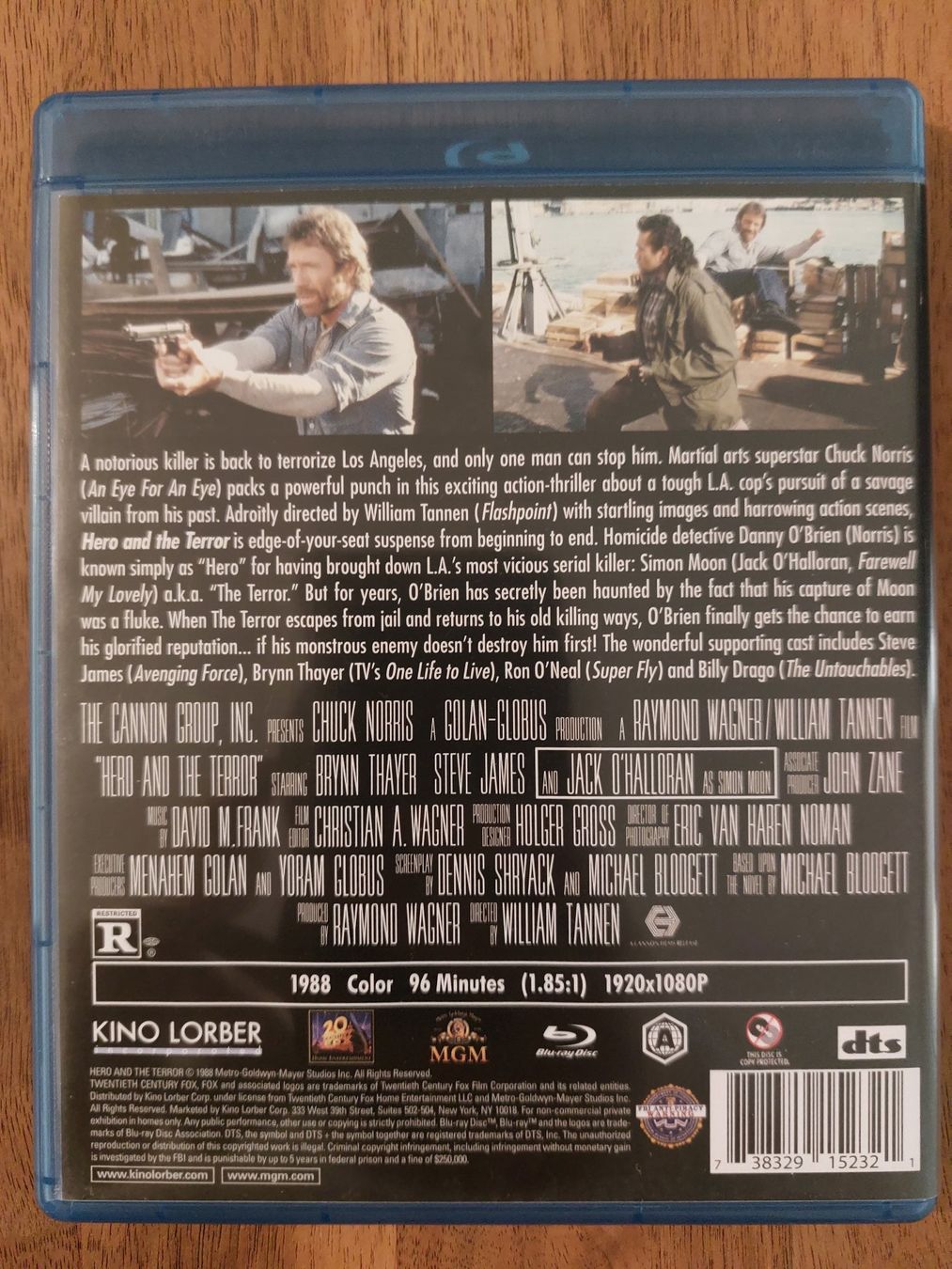 Tutti i DVDs: Blu Ray - Hero and the Terror mit Chuck Norris / US Code – Usato da Rheinfelden venduto da FilmAuktion 1