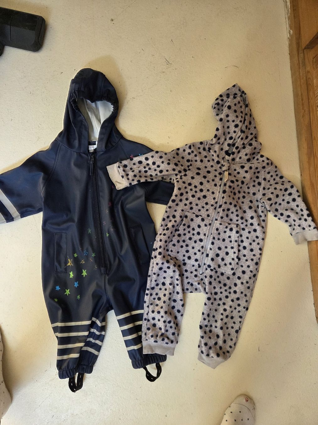 Strampler: Fleece und Regenoverall – Neu (gemäss Beschreibung) aus Zernez von fla_jdt6