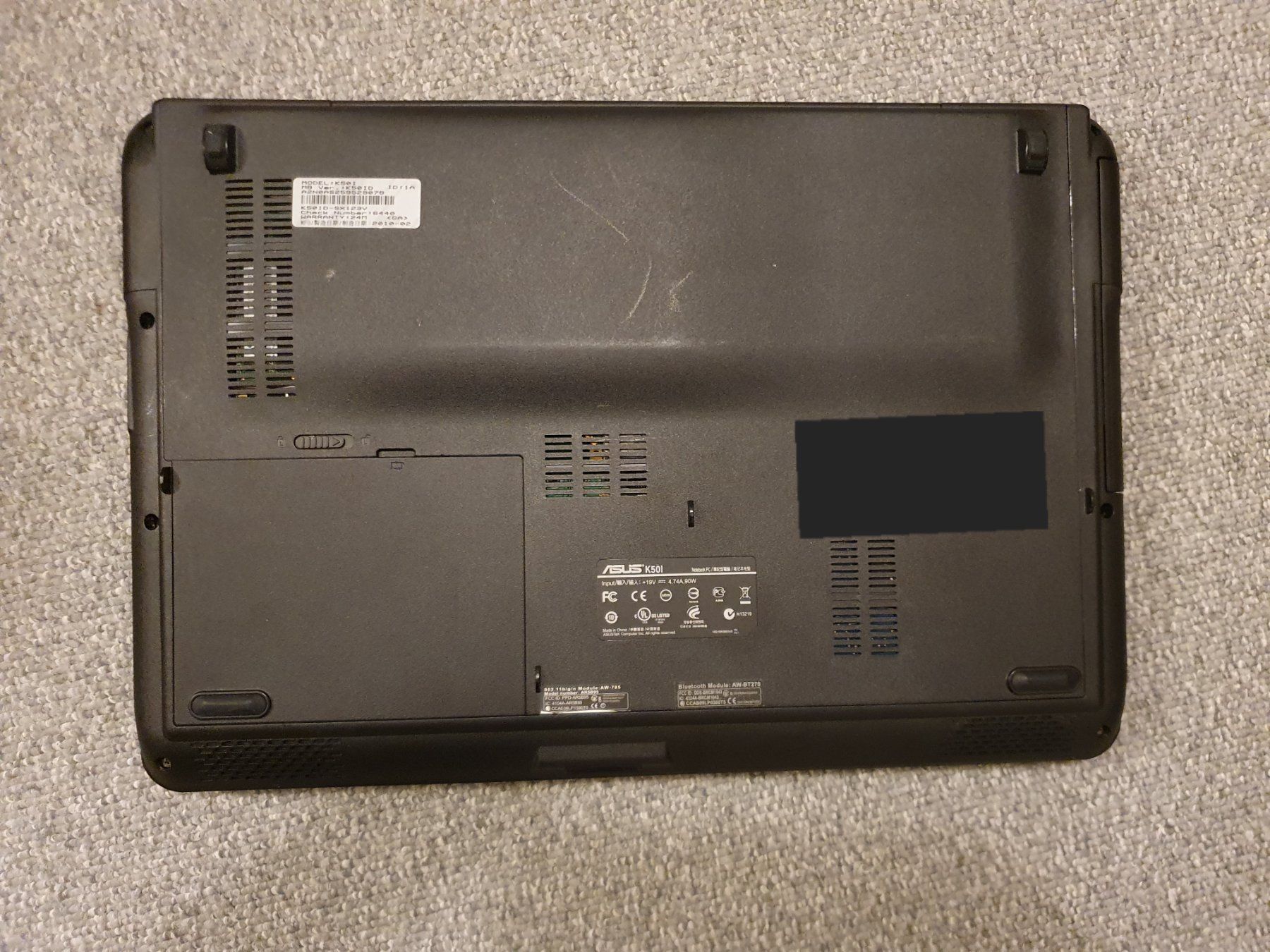 Asus Notebook: ASUS K501D, Linux Mint, Mit Netzteil, Kein Akku – Usato da Winterthur venduto da E-Frosch 2