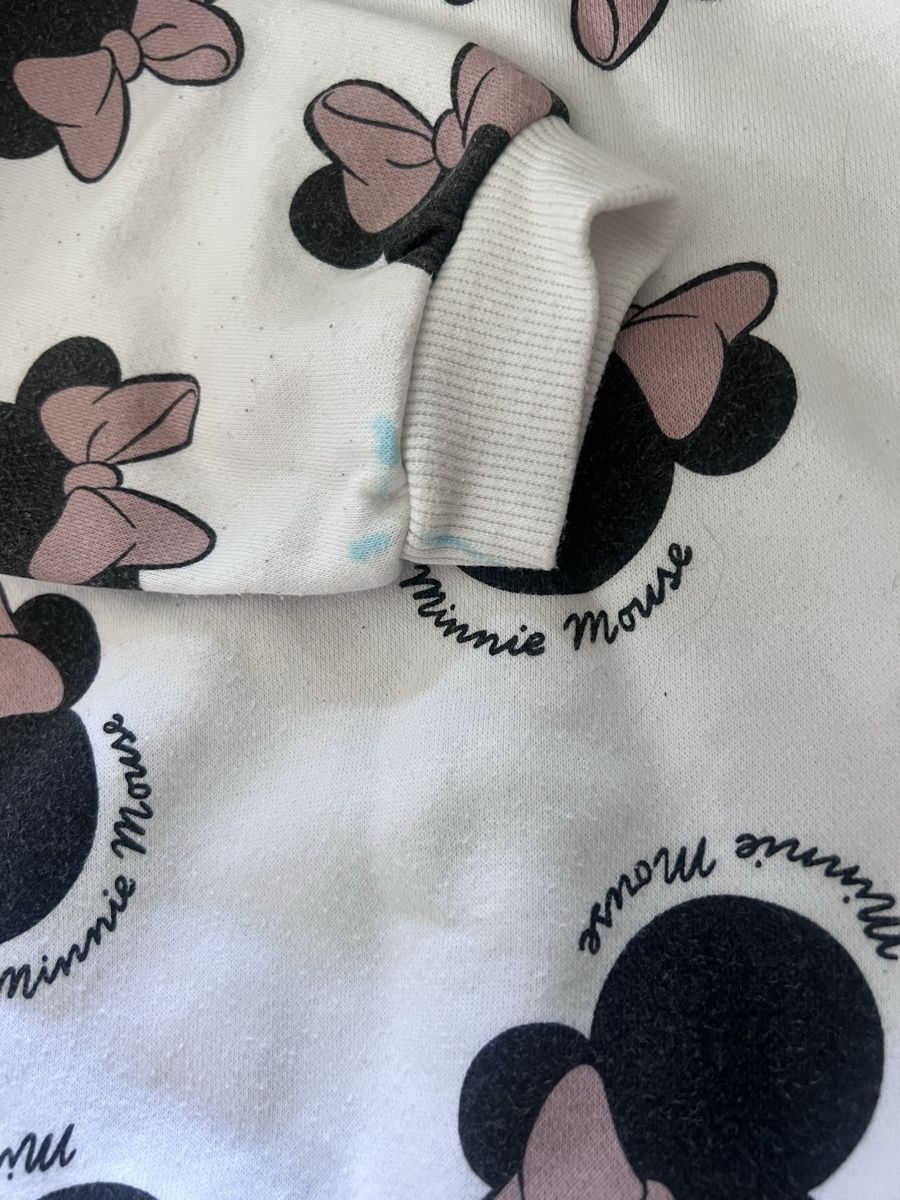 Maglioni & Felpe: Minnie Mouse Hoodie, Gr. 92 – Usato da Breitenbach venduto da Saskia.Betschart 1