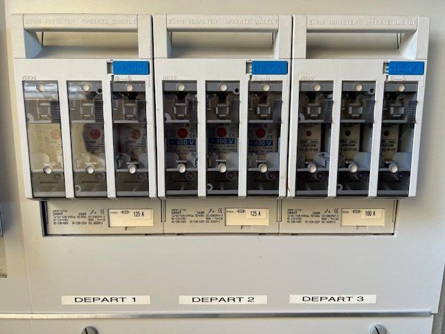 Hager Alimentazione elettrica: Armoire de distribution 250A – Usato da Goumoens-la-ville venduto da Lemeilleurprix 6