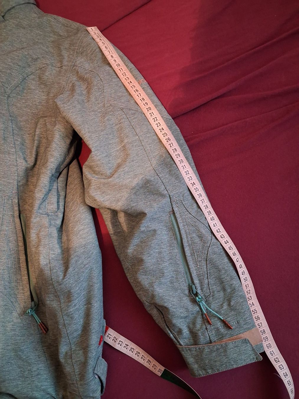Giacche: Belowzero Snowboardjacke – Usato da Seuzach venduto da NocheGalactica 6