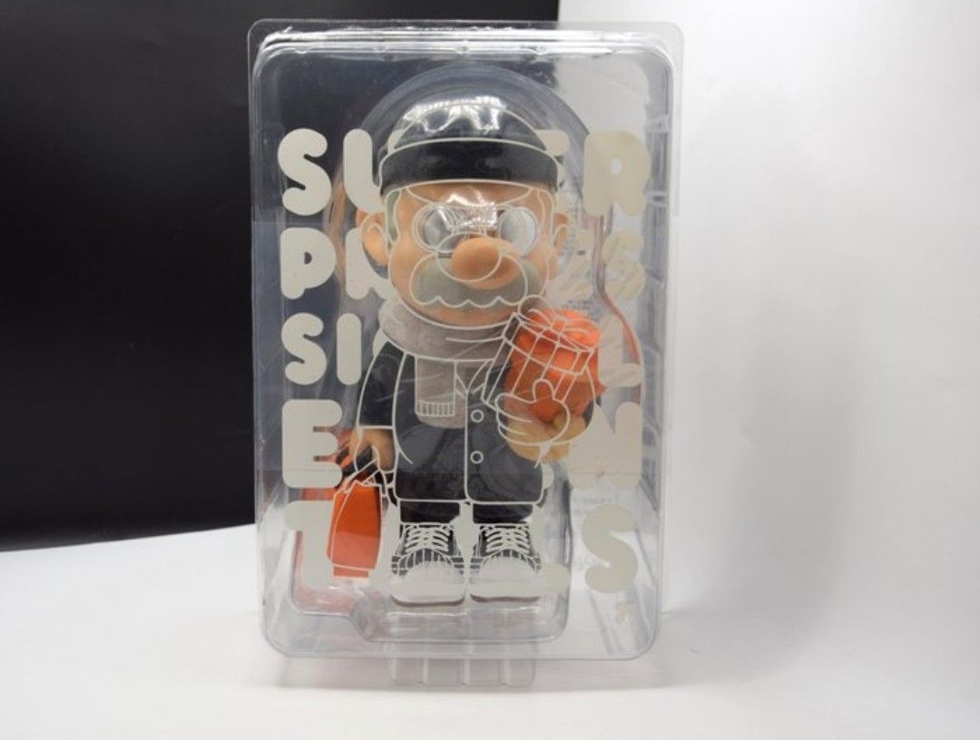 Statuette: Fools Paradise Super Professional ESNTL 26cm  – Nuovo (secondo la descrizione) da Basel venduto da Russell.G 6