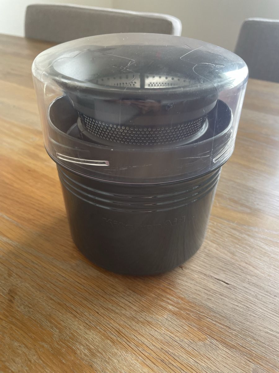 Kitchenaid Elettrodomestici da cucina: Kitchenaid Sieb (Entsafter) – Nuovo (secondo la descrizione) da Rüschlikon venduto da zehnvoracht 4