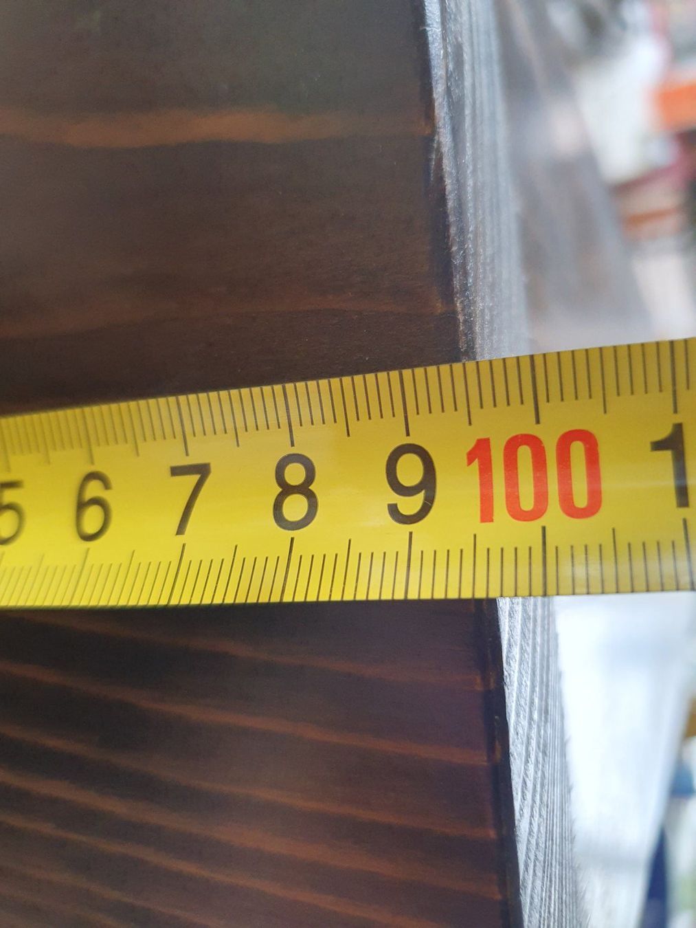 Vetrine: Holzvitrine mit Glastablaren, abschliessbar – Usato da Killwangen venduto da versus77 7
