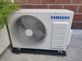 Klimaanlage Samsung AR12TXEAAWKX WindFree 3.5kW (Jhrg 2020)