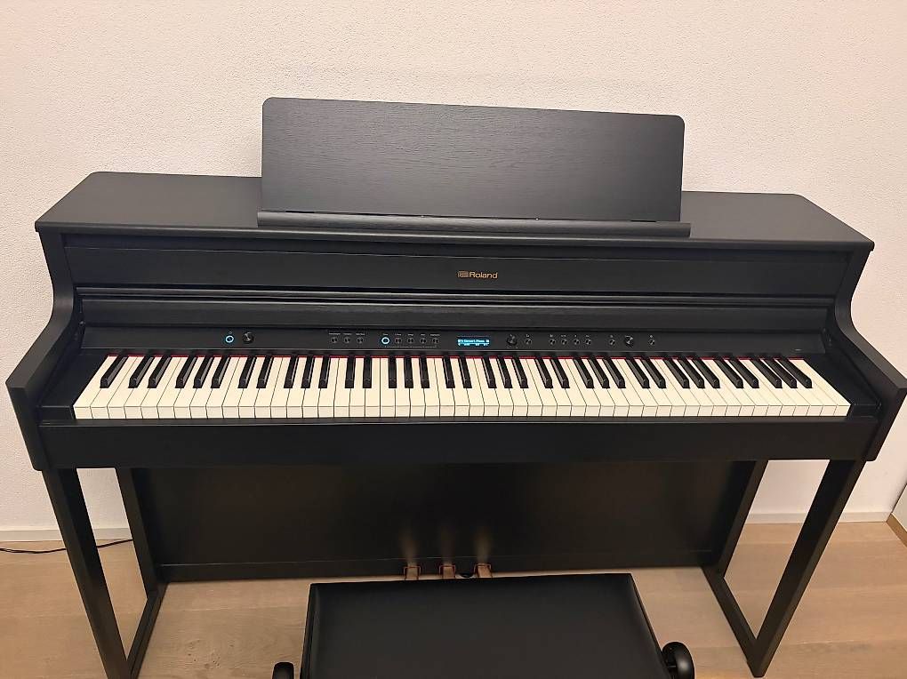 Musikinstrumente: E-Piano Roland – Gebraucht aus Büren an der Aare von sgehrib 1