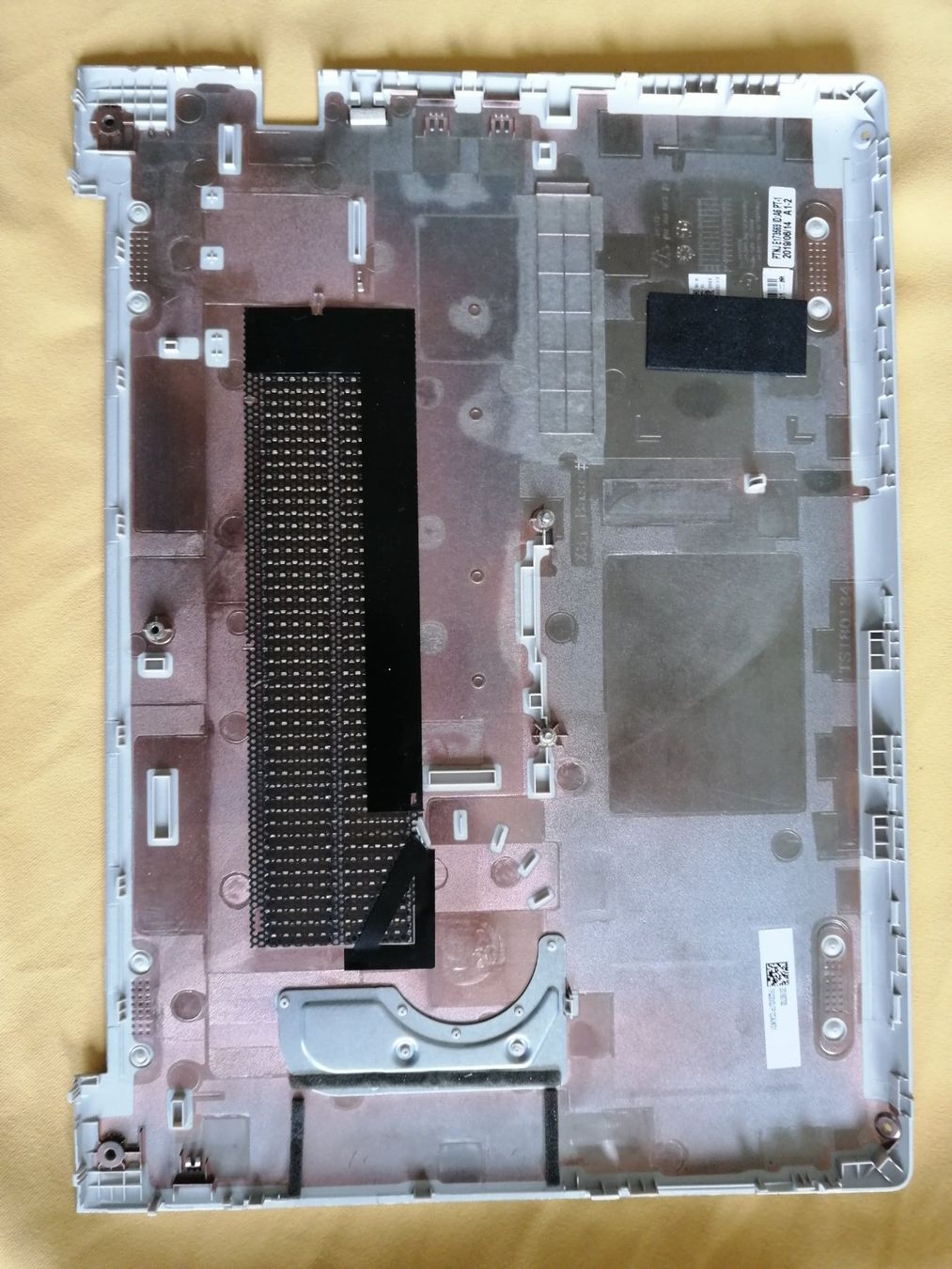 Hewlett Packard Portables: HP ProBook 440 G6 Bodendeckel – D'occasion à Wetzikon ZH par Magopa 1