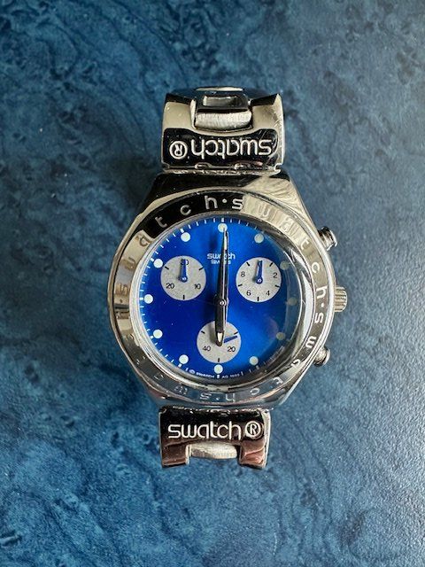 Swatch Orologi: Swatch Uhr Chronograph Blau – Usato da Brüttisellen venduto da Davos2018