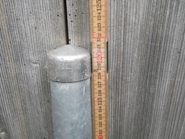 5 Zaunpfälle mit Fuss