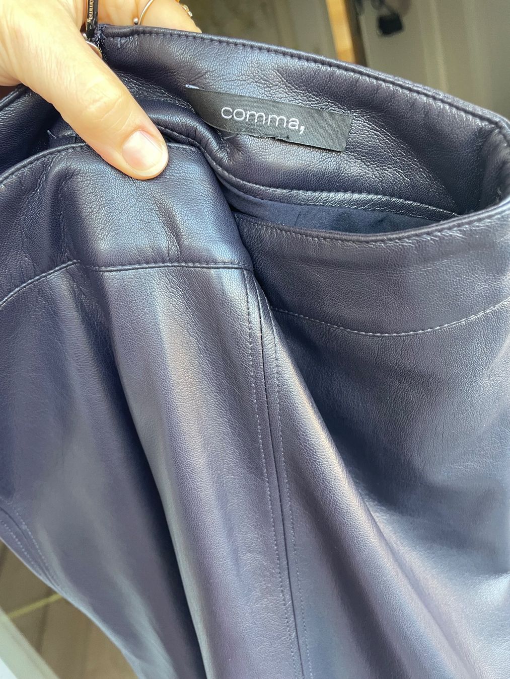 Comma Gonne: COMMA Leather skirt/ Lederrock XS/34 – Nuovo (secondo la descrizione) da Zürich venduto da Angela_Fashion_Lover 2