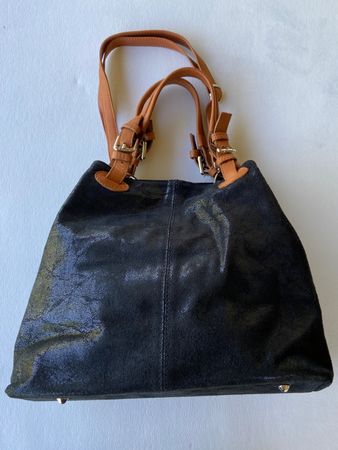 Schwarze Handtasche, neuwertig!