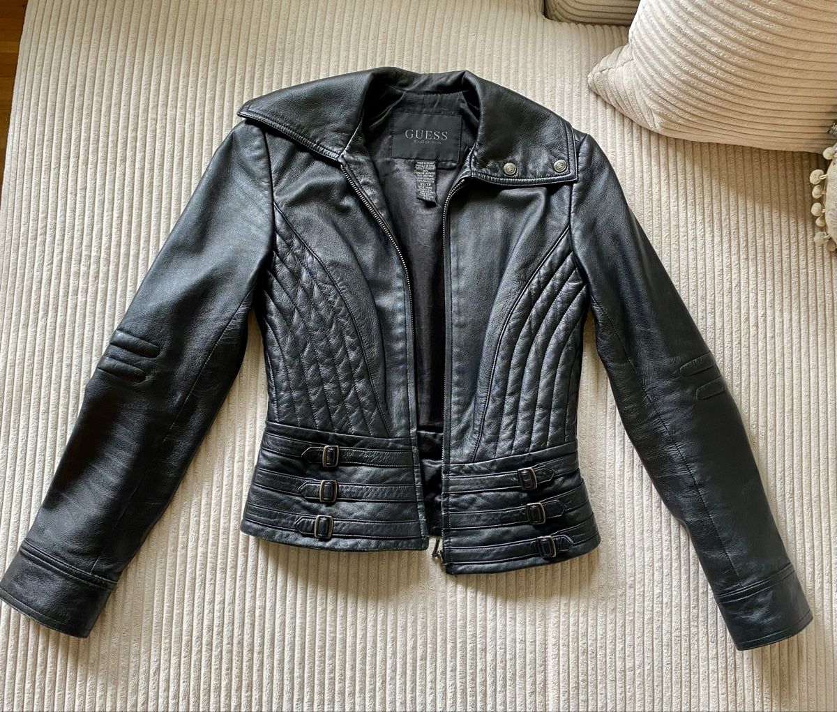 Guess Giacche: Guess Echt Lederjacke Leather Jacket Schwarz Veste XS – Nuovo (secondo la descrizione) da Langnau am Albis venduto da cynthia.jolene