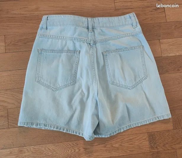 Ba&Sh Jeans: Short en jean Ba&sh – Nuovo (secondo la descrizione) da Pully venduto da Rose_vie 1