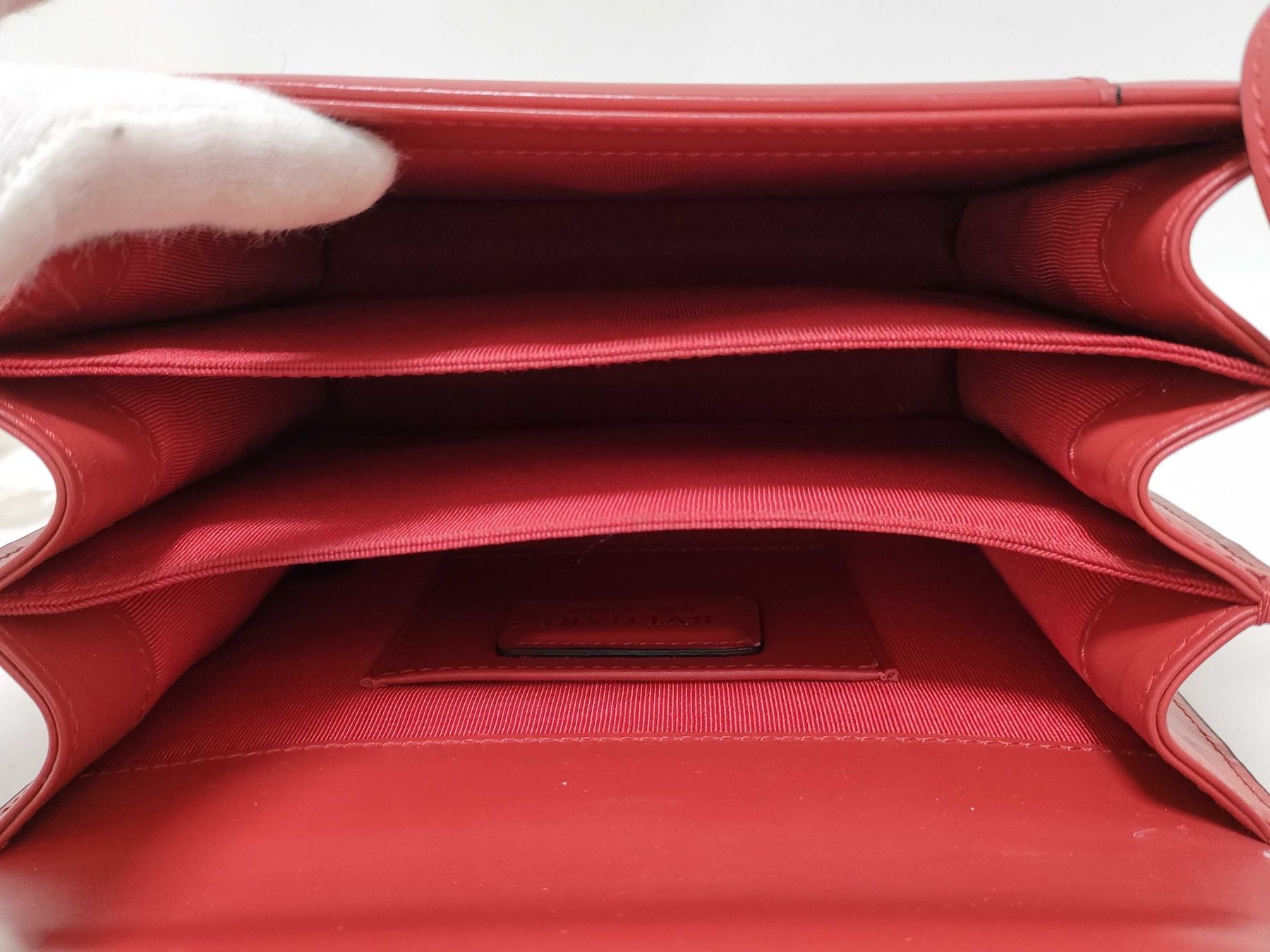 Bulgari Borse da donna: Wunderschöne Bulgari Serpenti Forever Top-Handle Bag in Rot – Usato da St. Gallen venduto da Love_Luxury 7