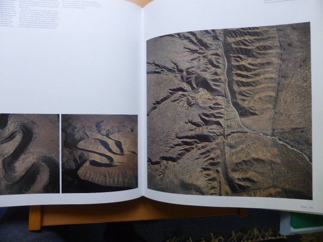 Libri: Earthsong - Bernhard  Edmaier – Nuovo (secondo la descrizione) da Brunnadern venduto da lesezirkel 6