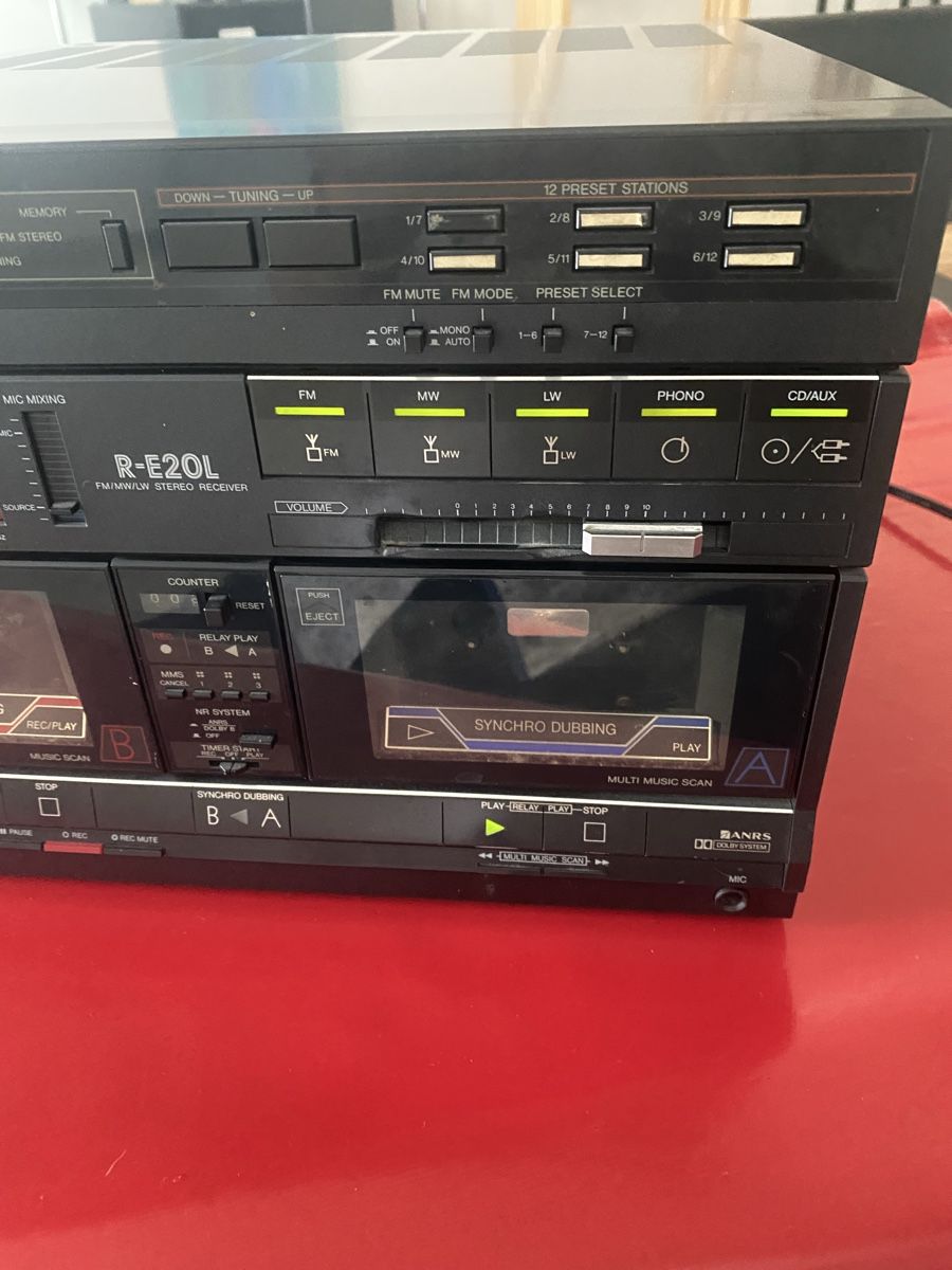 JVC Multimediaplayer & Streamer: JVC R-E20L Doppel Cassette Deck Receiver – Gebraucht aus Luzern von Harikan 6