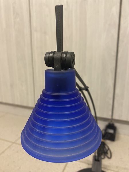 Lampade: HALOGEN TISCHLAMPE MIT BLAUER GLOSCHE UND MARMOR-SOCKEL – Nuovo (secondo la descrizione) da Mumpf venduto da PEPsPARADISE 3