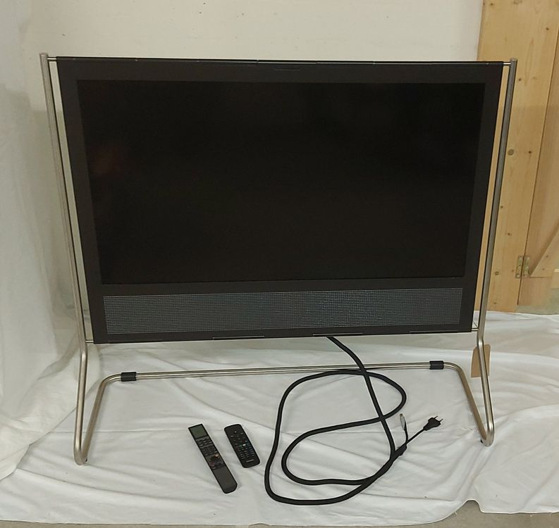 B And O Television