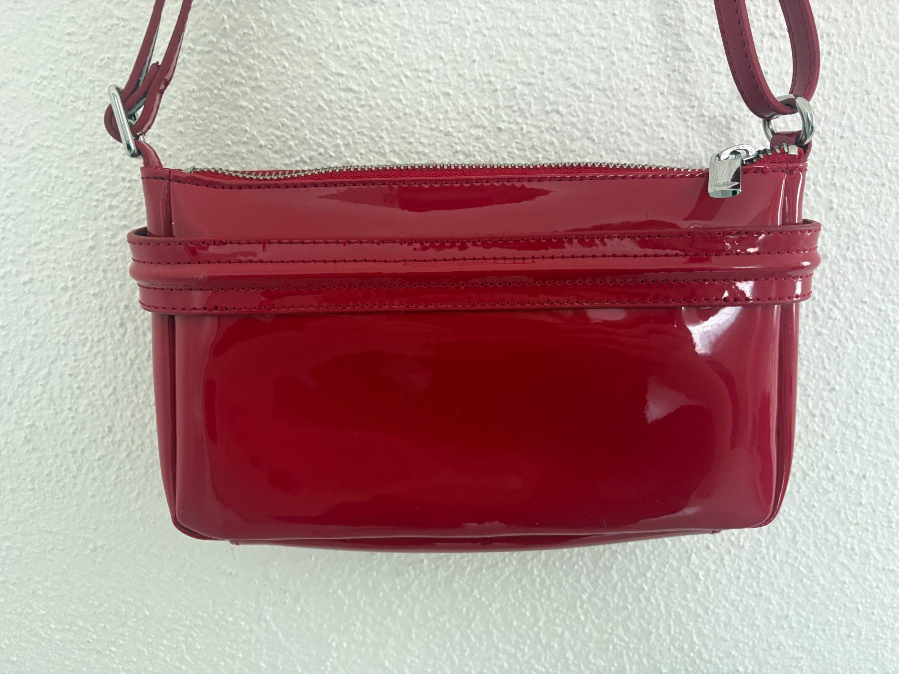 Armani Borse da donna: Schultertasche von Armani Jeans – Usato da Sursee venduto da ric_fzx7 3