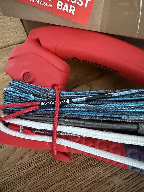 Kite: Duotone Thrust Bar 2025 Neu – Gebraucht aus Glattfelden von Airstyler 1