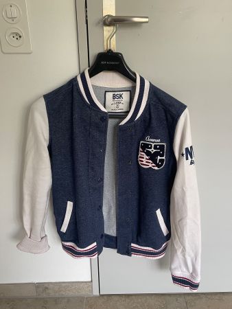 College Jacke von Bershka