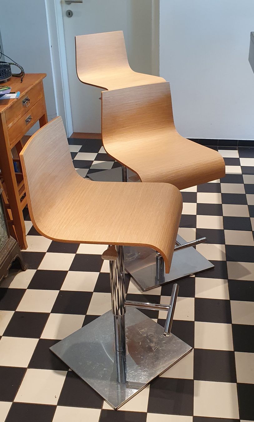 Sgabelli: 4 Barhocker massiv – Usato da Sirnach venduto da Lemon04 1