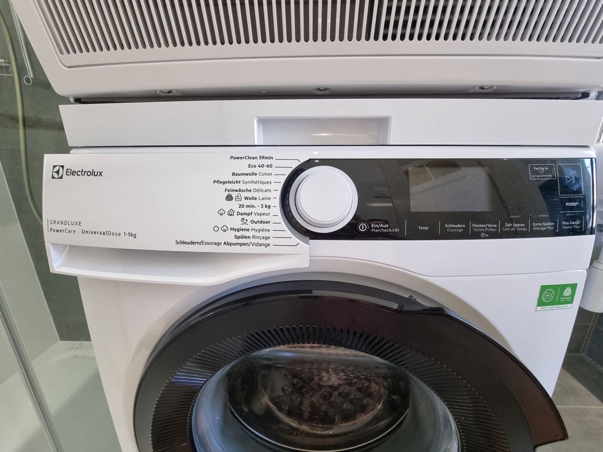 Electrolux Waschmaschinen: Tour de lavage Electrolux – Gebraucht aus Prilly von jul_r9qr 2
