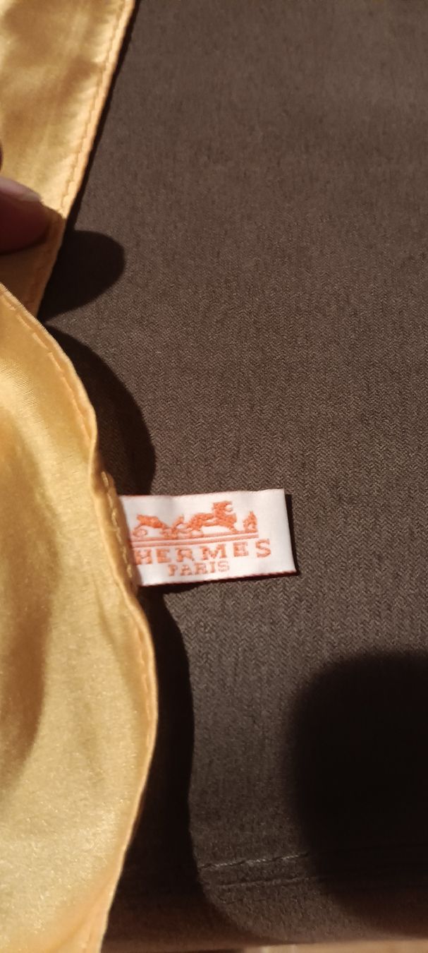Tessuti: hermes paris – Usato da noville venduto da fardusa 3