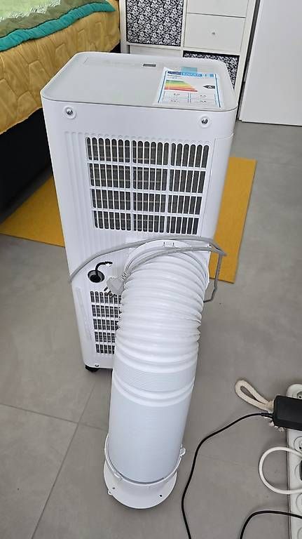Comfee Climatiseurs: Mobile Klimaanlage Comfee Cool Smart 7000-3 CH – D'occasion à Locarno par Bbamboo