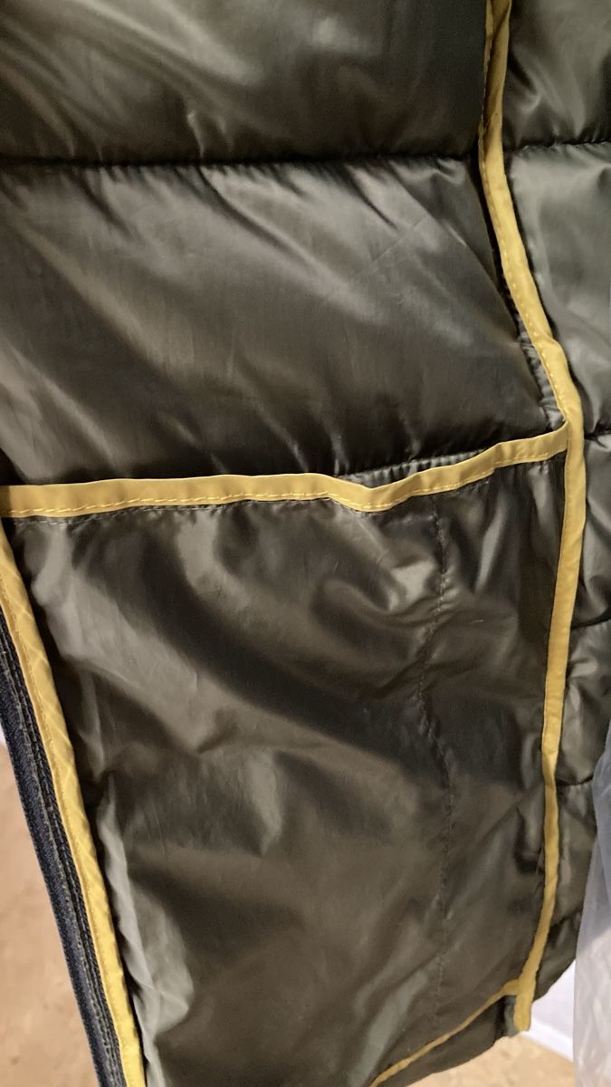 Esprit Giacche: Pufferjacke Esprit – Usato da Läufelfingen venduto da petit-nicola 6