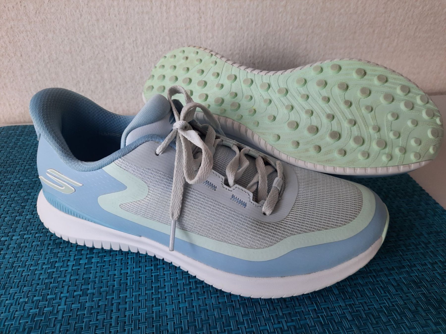 Skechers Scarpe da donna: Golfschuhe Damen Skechers, Gr. 40 – Usato da Abtwil SG venduto da Transrotor5 4