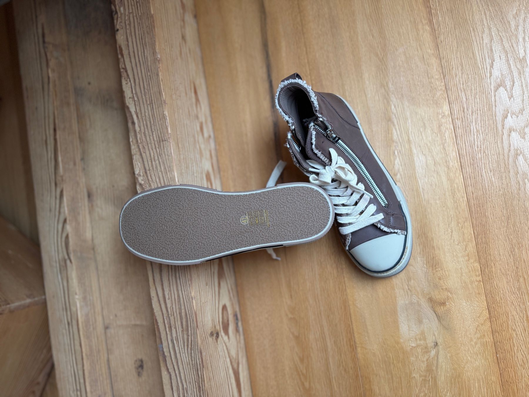 Scarpe da donna: Turnschuhe Sneaker REBECCA WHITE Gr. 41 – Nuovo (secondo la descrizione) da Müntschemier venduto da lunalena13 2