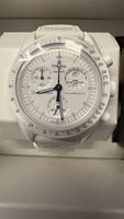 Swatch Moonswatch Snoopy