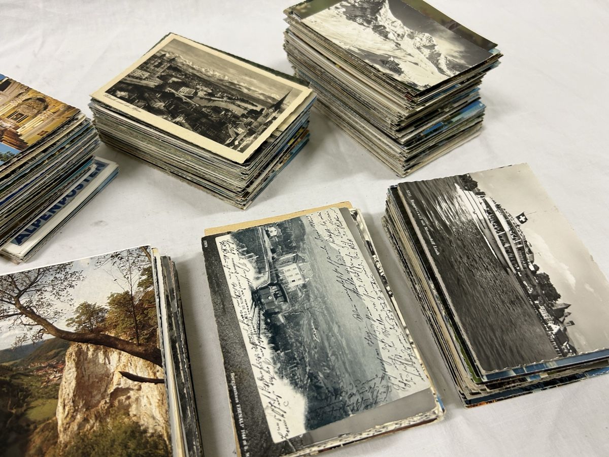 Cartes postales: Über 1000 Stk. Ansichtskarten Lot – D'occasion à Fanas par Alessio11 1