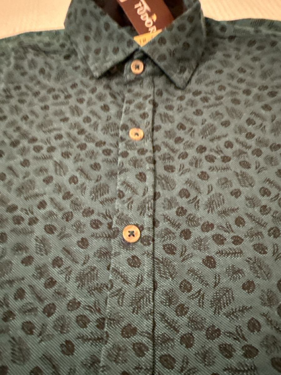 Camicie: NEU***HERREN HEMD Gr. M, MODERN, BEQUEM & TOP GESCHENK*** – Nuovo e nell'imballaggio originale da Zürich venduto da Ceca52 1