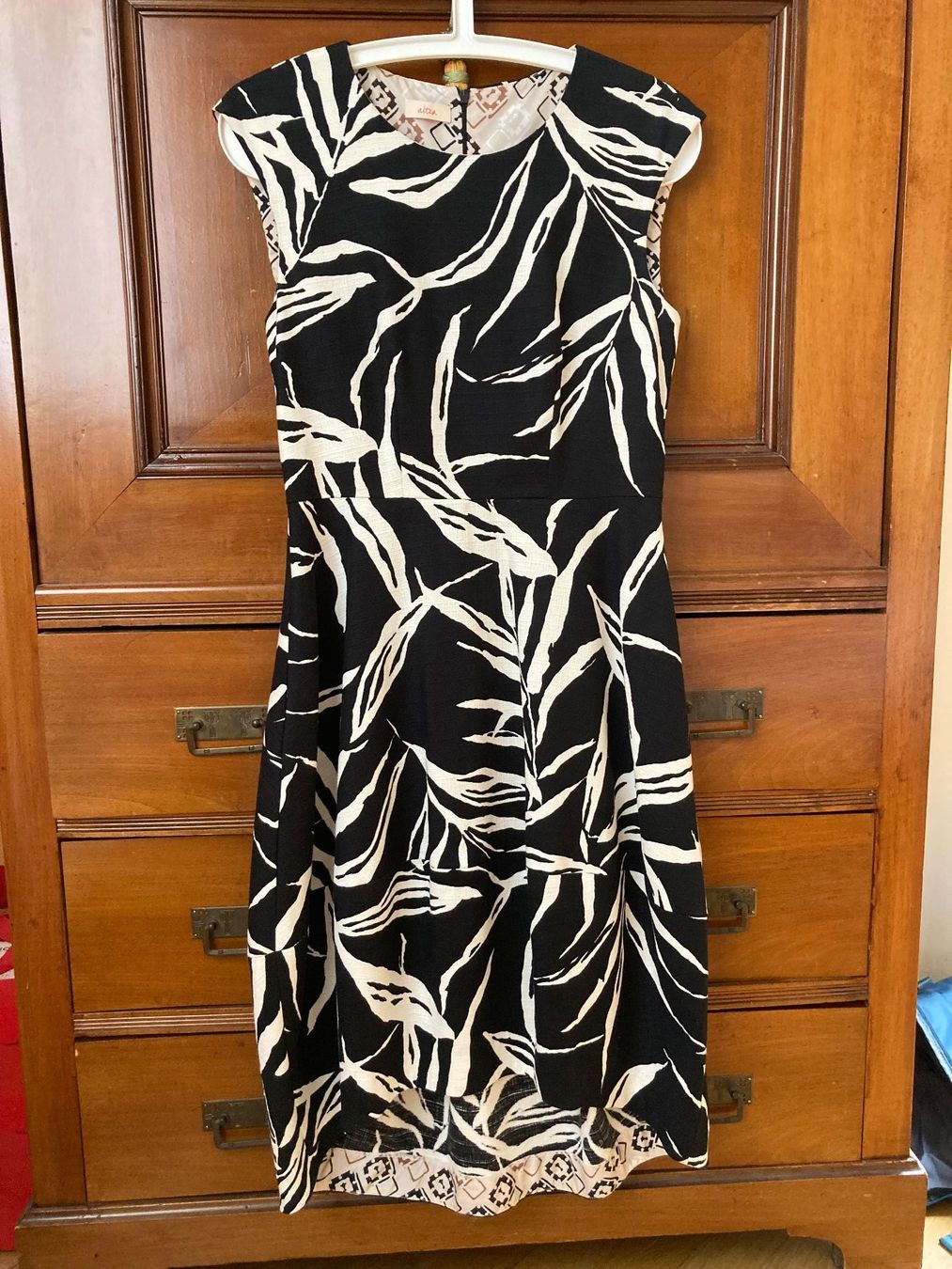 Vestiti: Exklusiv Baumwolle Kleid – Usato da Manno venduto da tin_2vgz