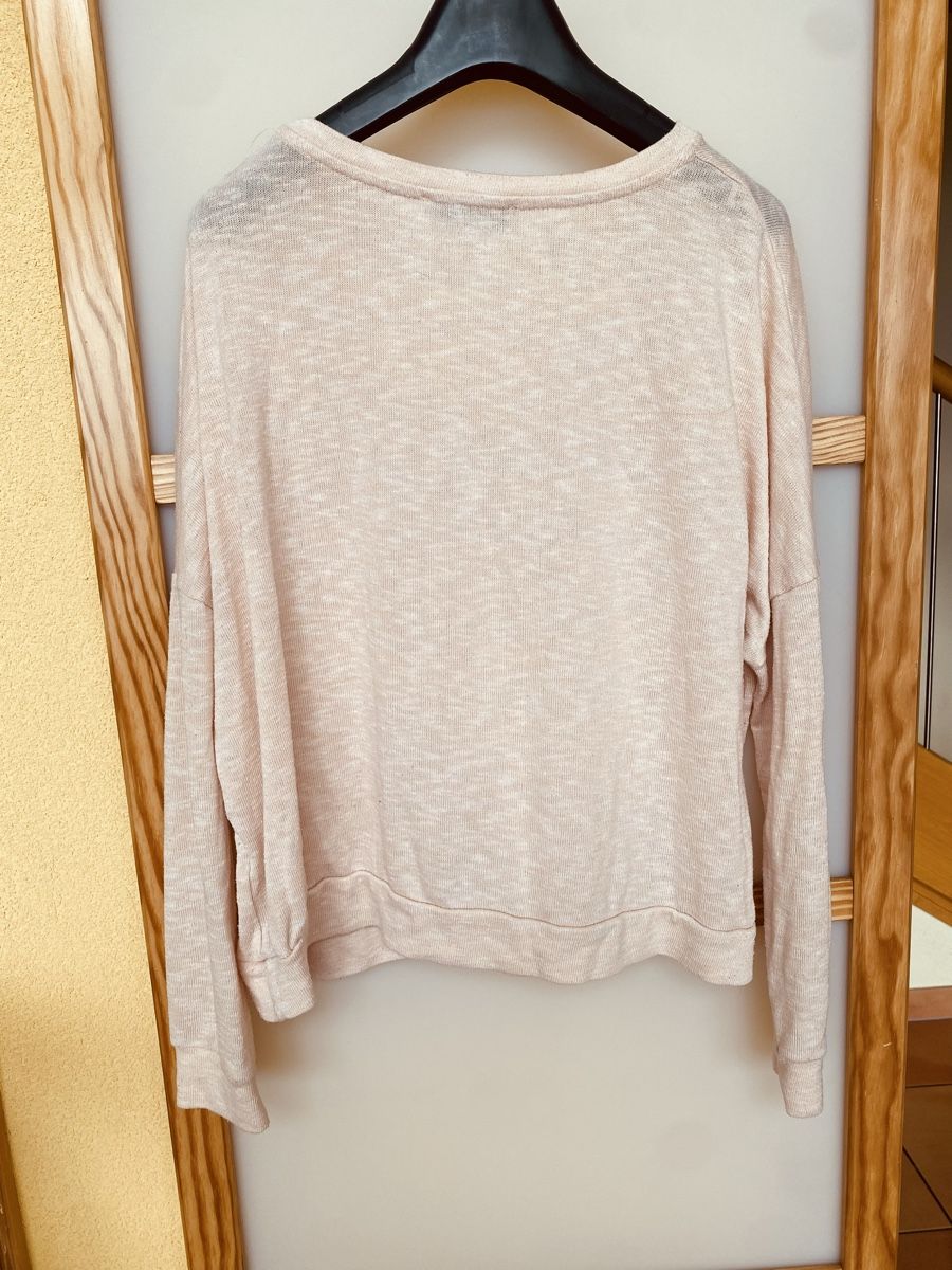 Pullover & Sweatshirts: Clockhouse Pull-over M coton  – Gebraucht aus Belmont-sur-Lausanne von chu_vxf5 1