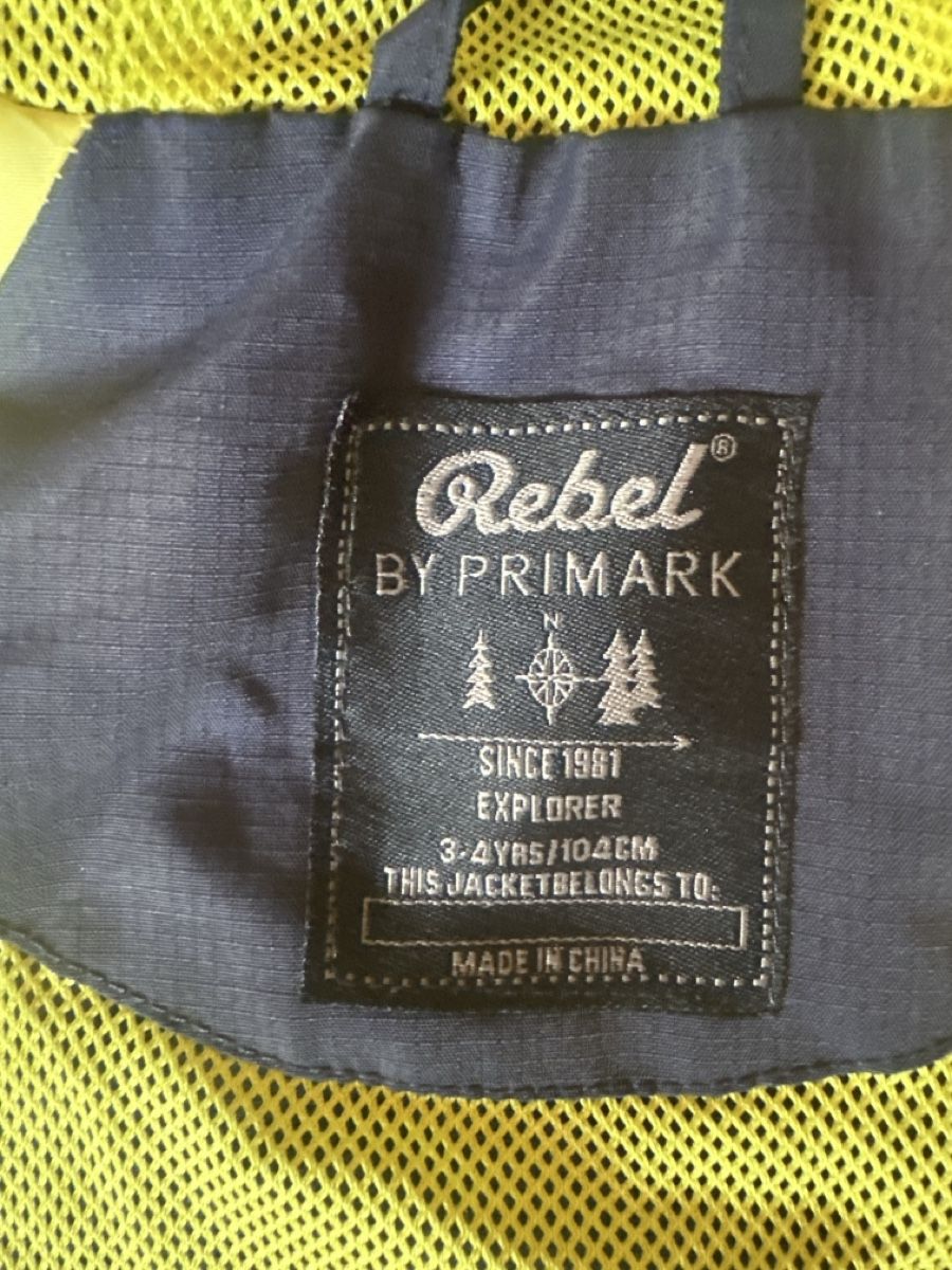 Primark Jacken & Mäntel: Sommer Wind Jacke Kinder Grösse 104 – Gebraucht aus Zermatt von katytesunshine 2