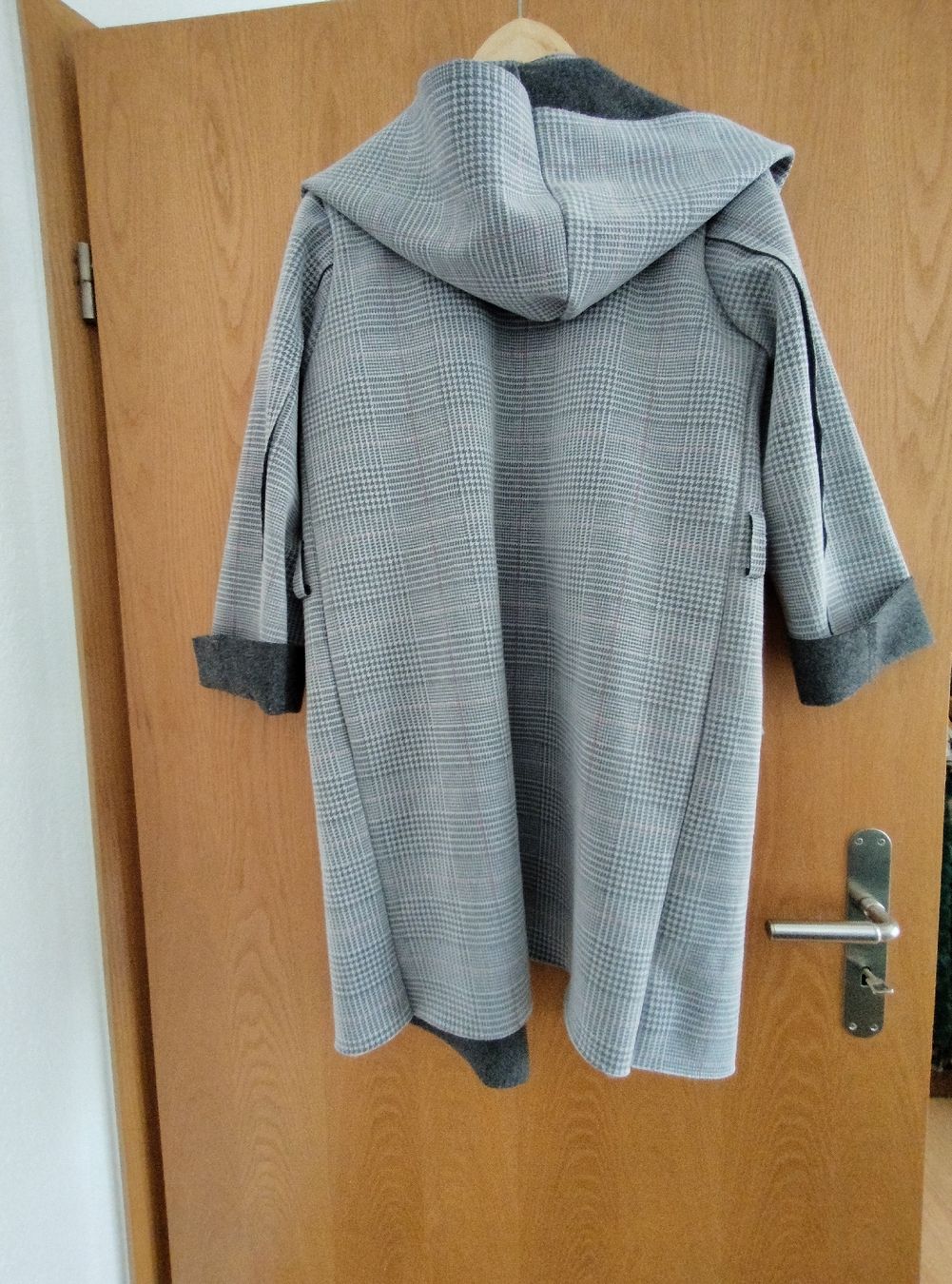 Cappotti: Trendiger Sa' Sa' Mantel, Karomuster, Herbst Chic! – Usato da Mumpf venduto da Cresli01 1