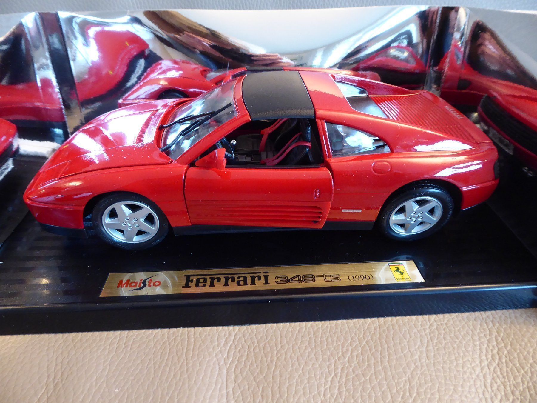 Ferrari Modellini d'auto: Ferrari 348 ts 1990 1:18 – Nuovo (secondo la descrizione) da Hettlingen venduto da Zambole