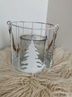Weisser Kerzenständer