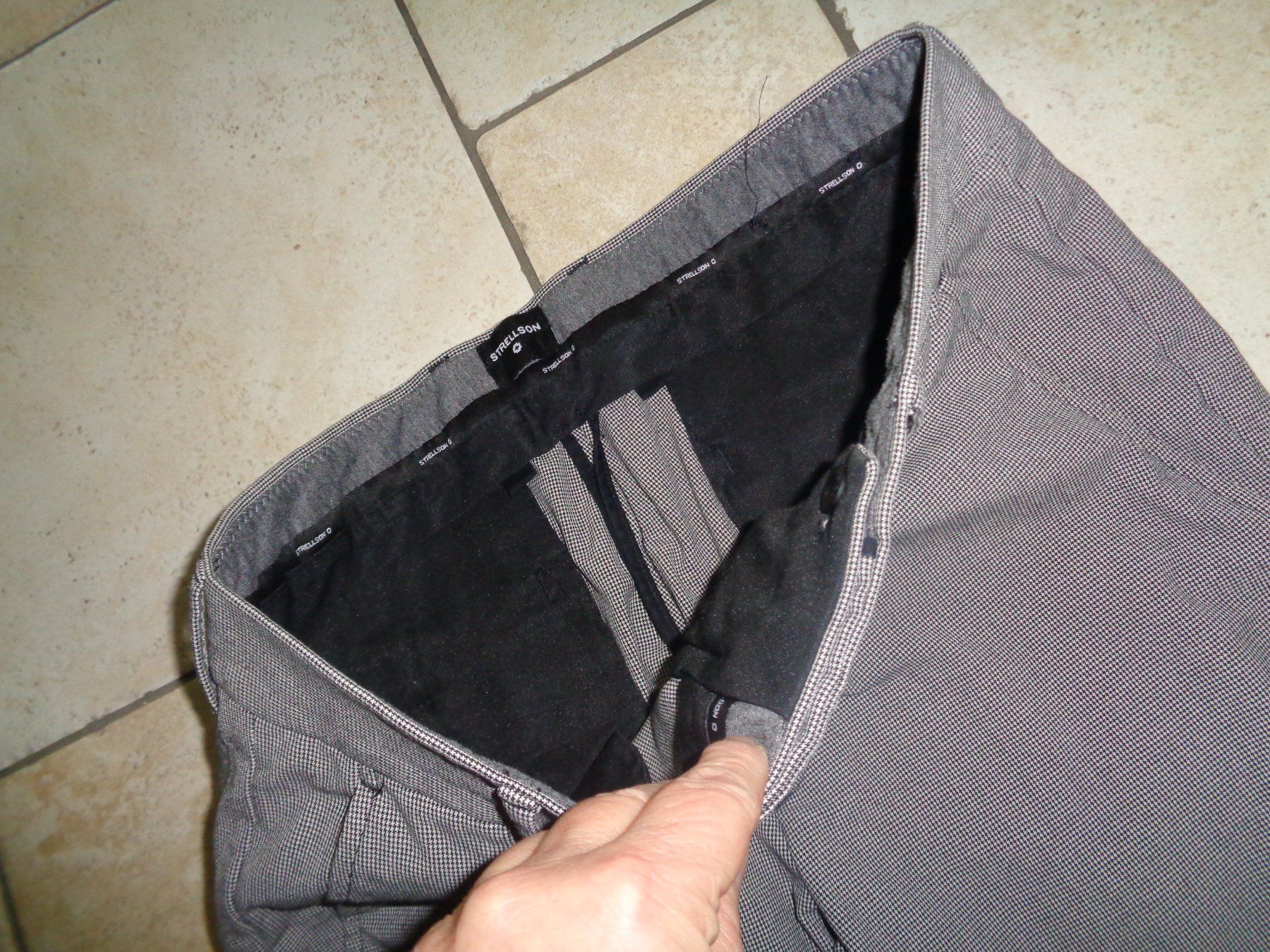 Strellson Pantaloni: Hose  Strellson  Grösse W31 / L32  slim fit – Usato da Kreuzlingen venduto da Robi-2003 2