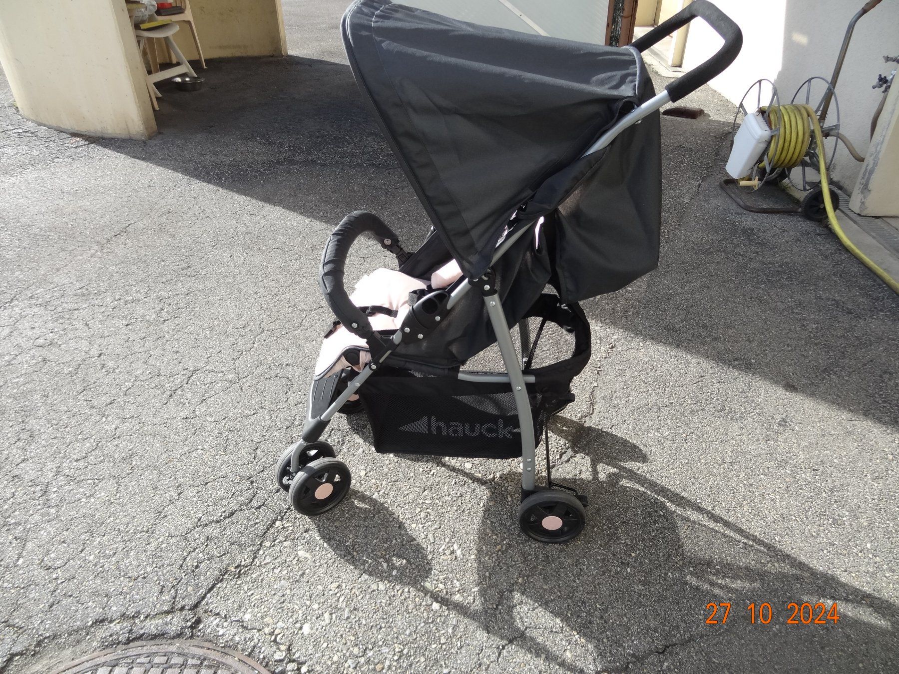 Hauck Kinderwagen: Poussette Hauck Minnie Mouse, bon état – Gebraucht aus conthey von Roxette01 3