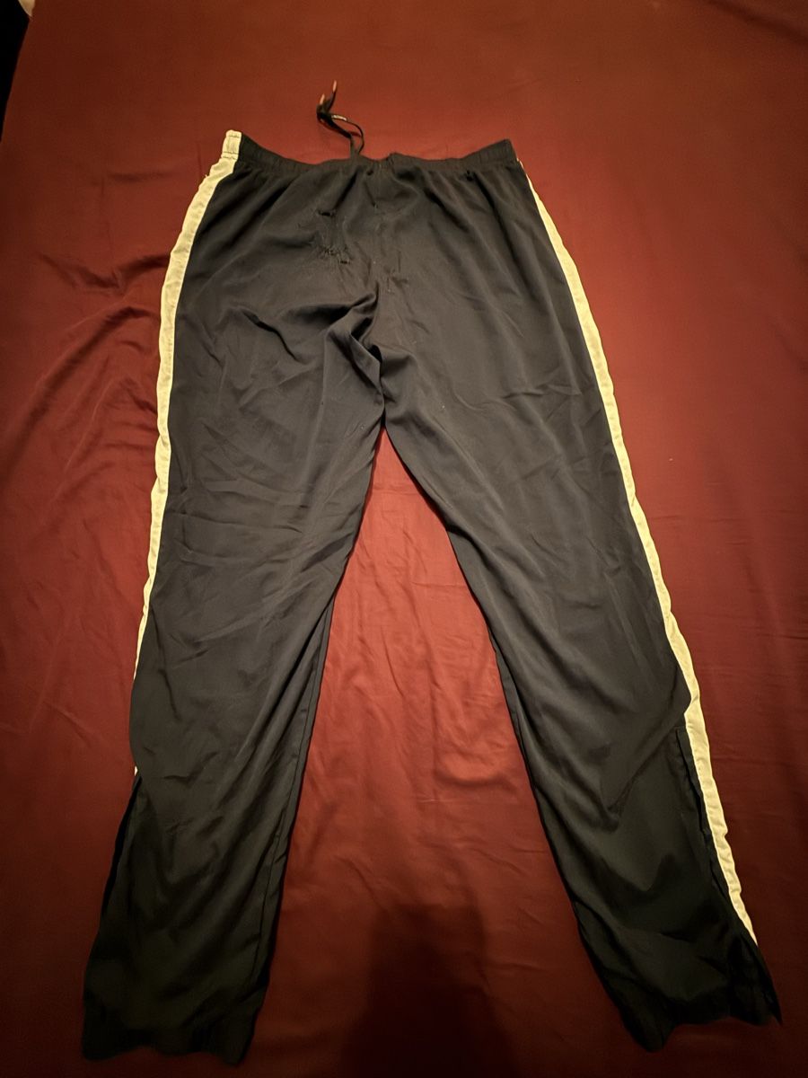 Lacoste Pantaloni: Bas Lacoste  – Usato da Prilly venduto da ale_8prt 1