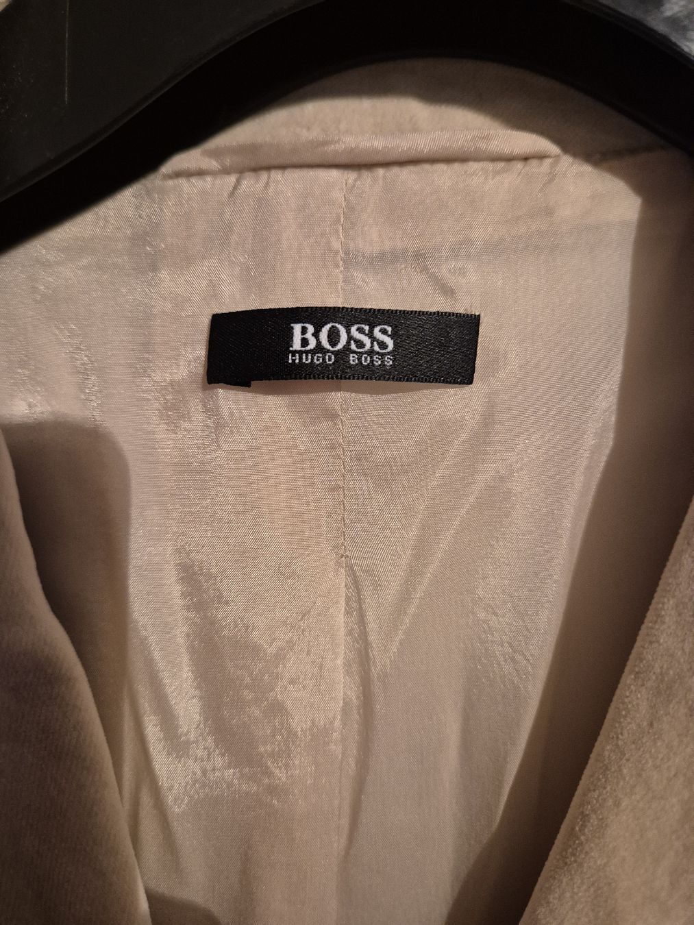 Hugo Boss Completi & Tailleur: Hugo Boss -Damen Bleser – Usato da Neuhausen venduto da gud_sx99 1