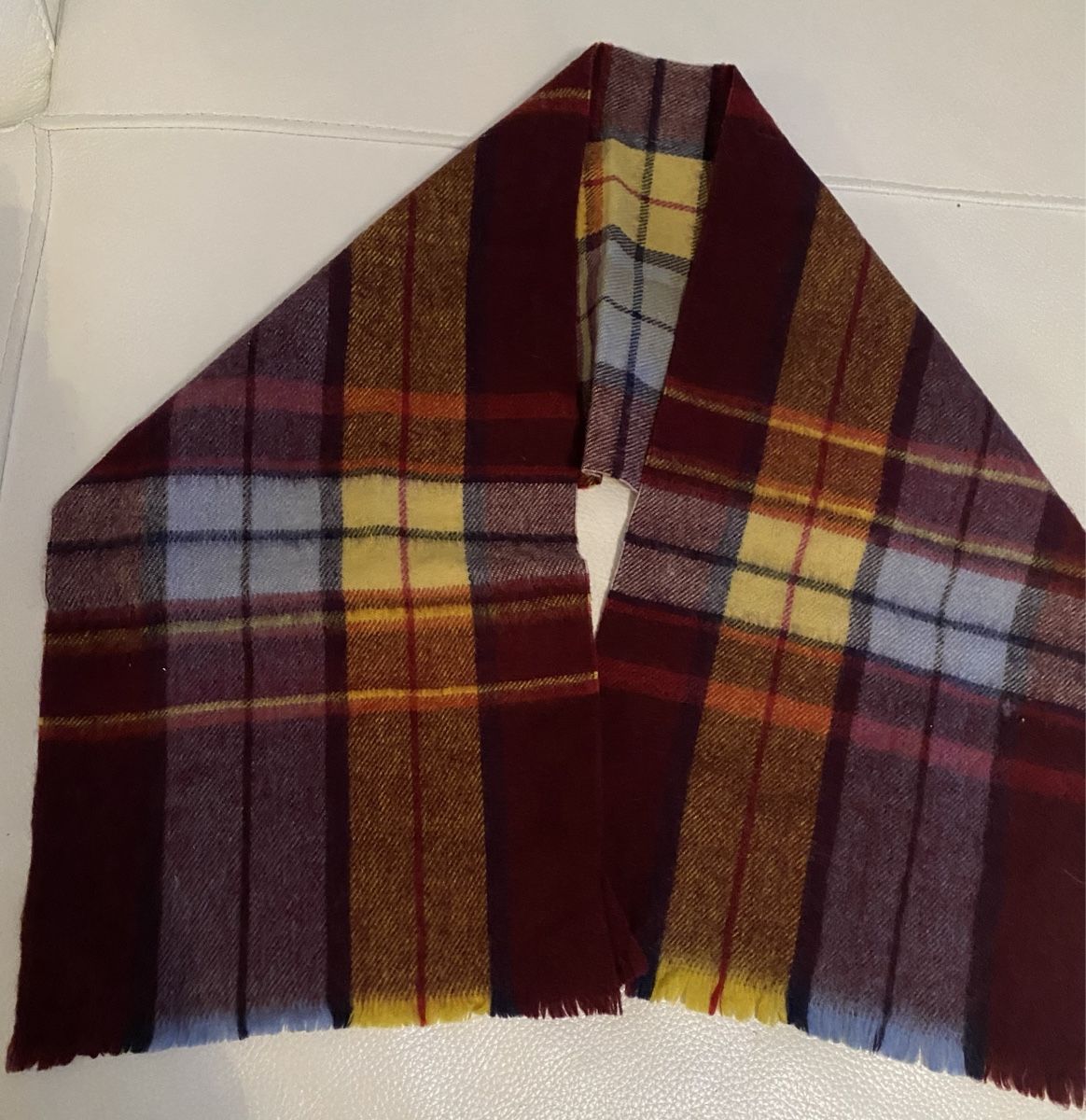 Foulards, Tücher & Schals: Wolle Schal – Gebraucht aus Opfikon von Luis144 5