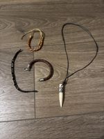 Schmuck Set, Halskette und Armbänder, Top Zustand!